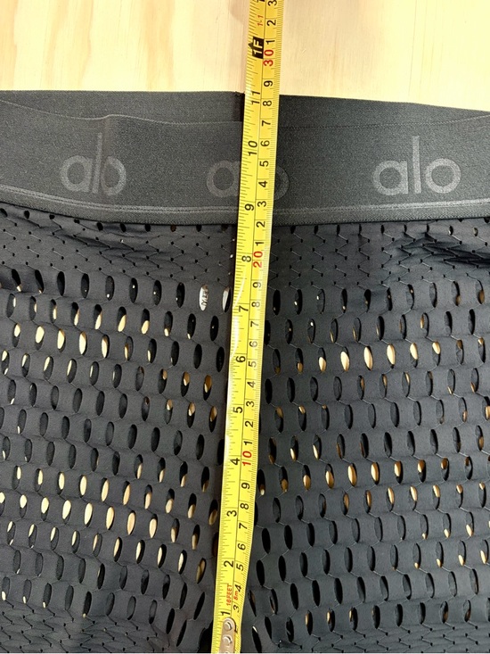 Alo Yoga Mesh High Waist Capri Leggings Black Sheer Cutout S - Picture 7 of 8